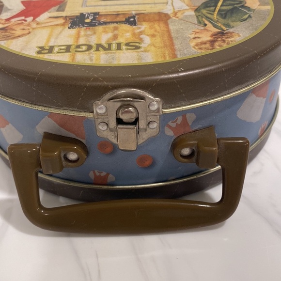 Singer Vintage lunchbox - Picture 2 of 4